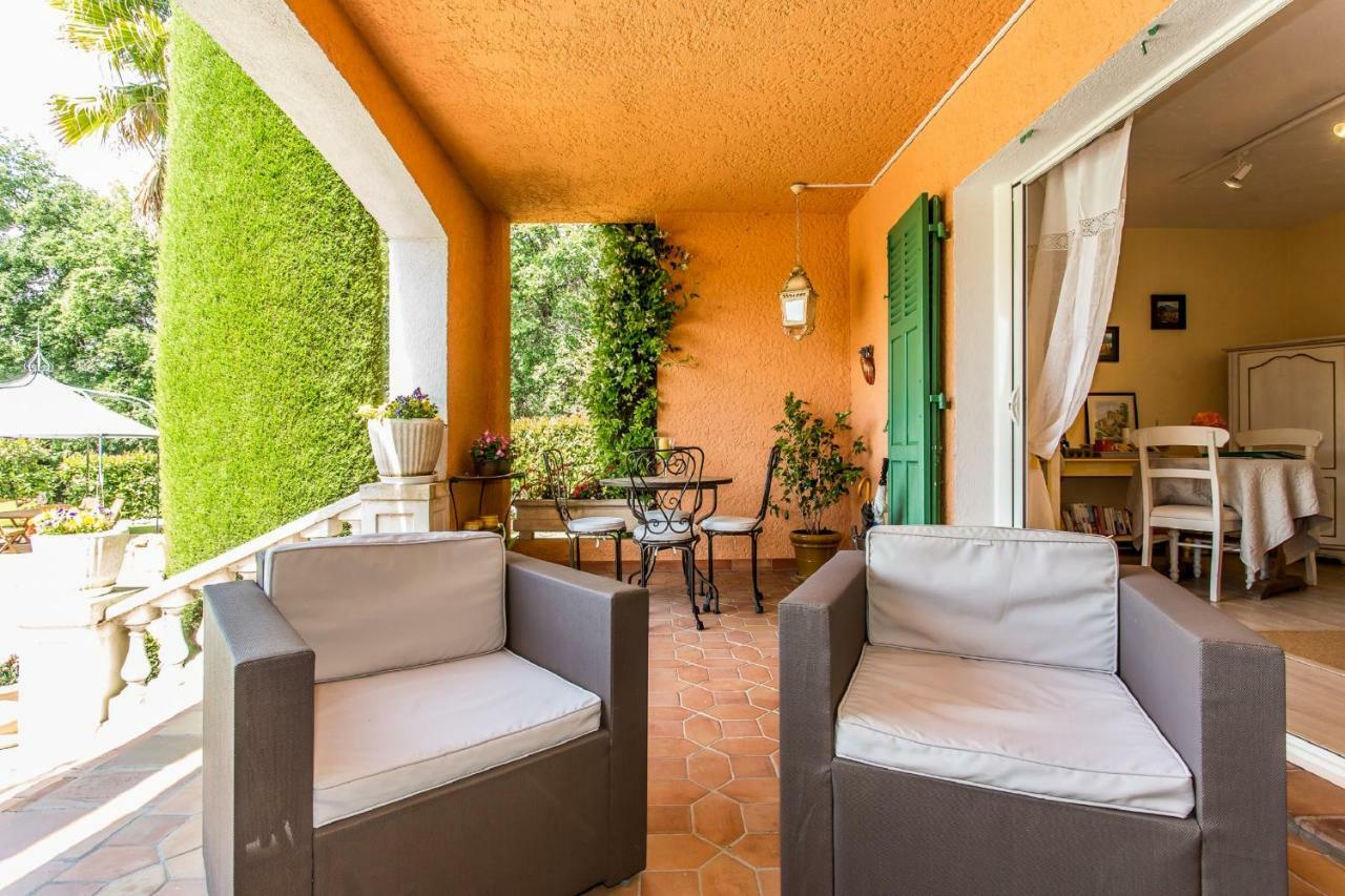 Mas Du Roc Bed & Breakfast Grasse Eksteriør billede