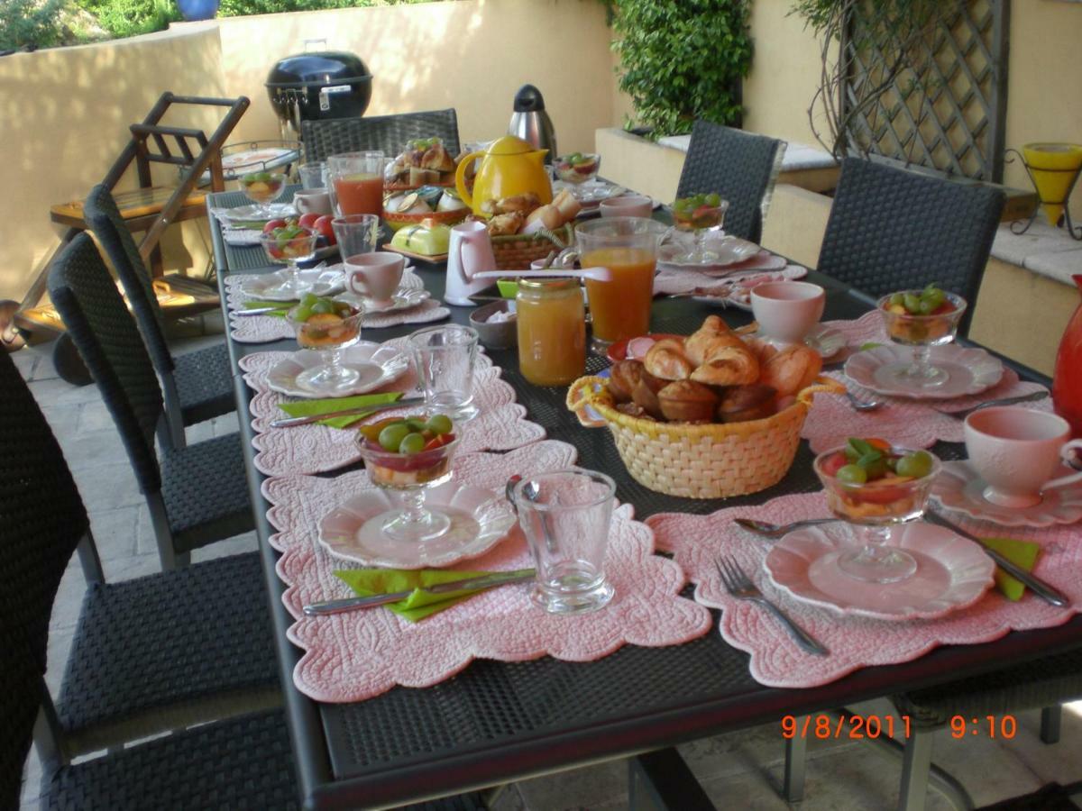 Mas Du Roc Bed & Breakfast Grasse Eksteriør billede